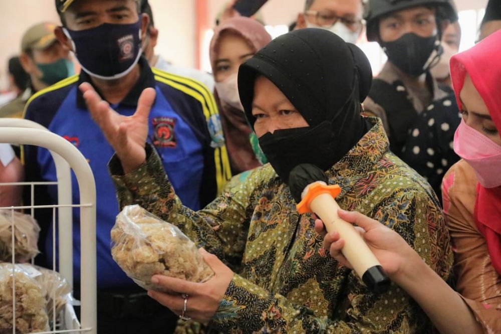 Tak Kenal Lelah, Risma Di Do'a Kan Sehat Dan Panjang Umur