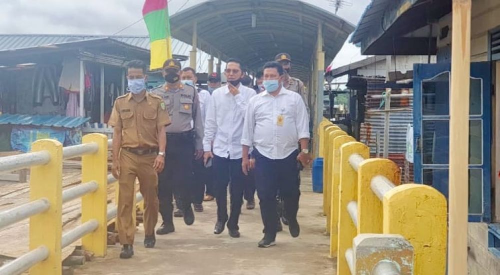 Wawali Batam Sidak Lokasi Tanah Longsor Di Batu Gajah Padang Belakang