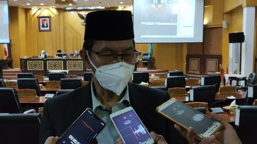 Setelah Ditetapkan KPU,DPRD Surabaya Akan Paripurna Pengangkatan Er-Ji