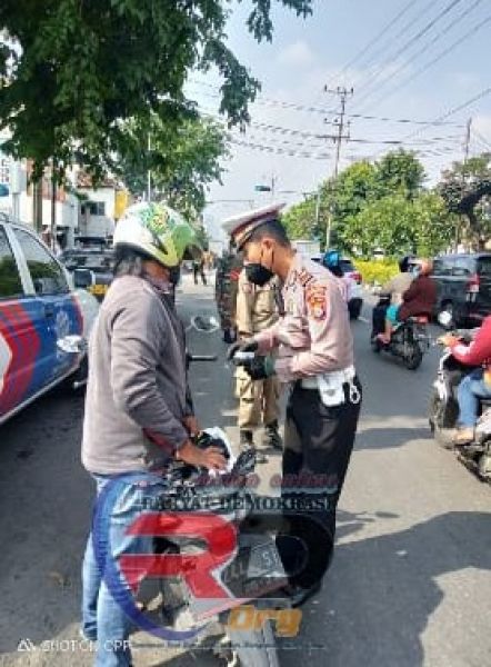 Tunjang Program Kerja Polri, Polsek Tegalsari Gelar Ops Yustisi