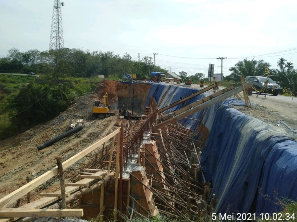 Tanpa Papan Nama, Proyek Siluman Pembuatan Turap Desa Kandang Tebo