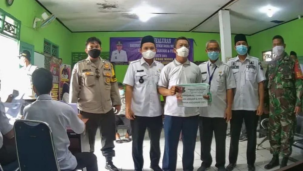 Pemdes Lebak Wangi Tangerang, Bagikan BLT-DD 2021 Kepada 150 KPM 