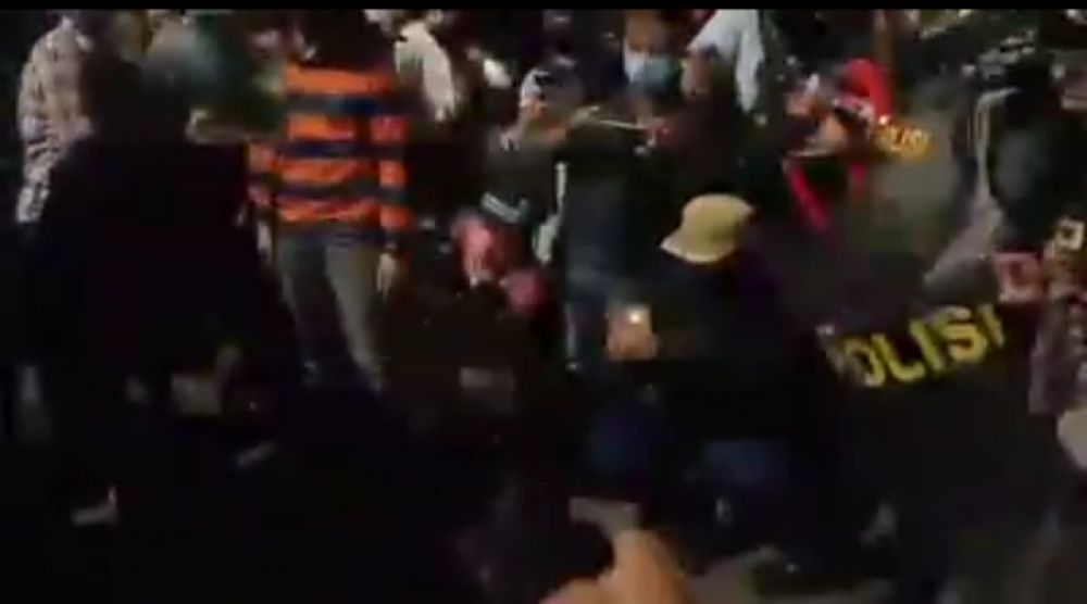 Risma Marah Besar,Gara Gara Fasumnya Banyak Yang Rusak