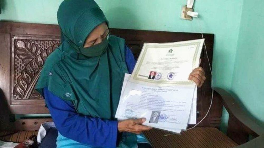 Kisah Suwarti Yang Terancam Gak Dapat Pensiun & Kembalikan Gaji 160Jt