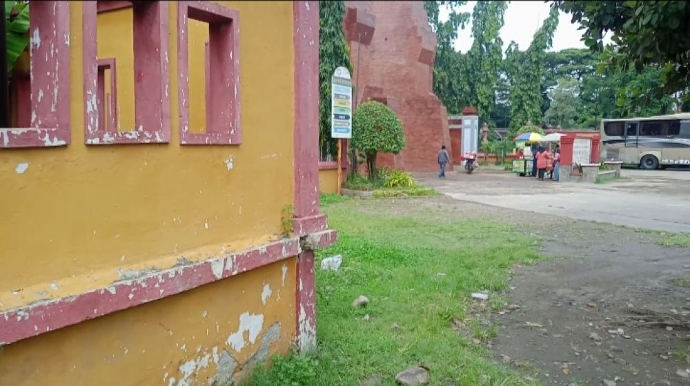 Renovasi Gapura Musium Rampung Tapi Tembok Sekitaran Kok Tampak Kumuh?