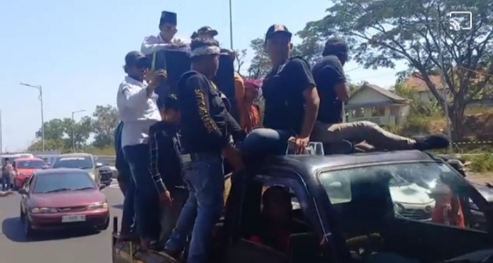 Aksi Blokade Jembatan Suramadu Tak Lama, Massa Ancam Bawa Lebih Besar