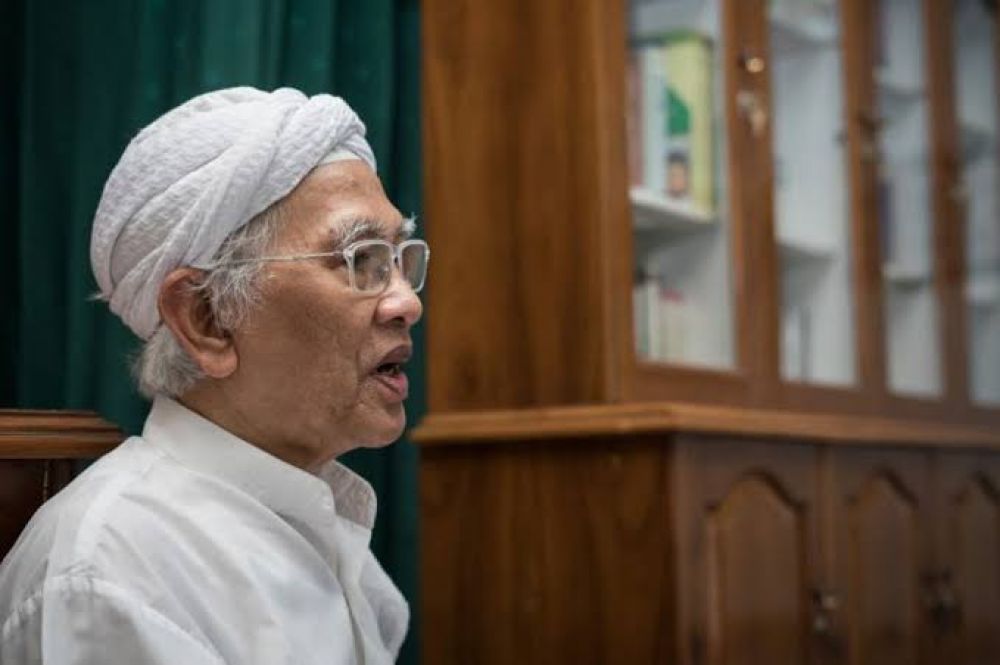 Gus Mus : Korupsi Lebih Najis Dari Minyak Babi, Kenapa Didiamkan?