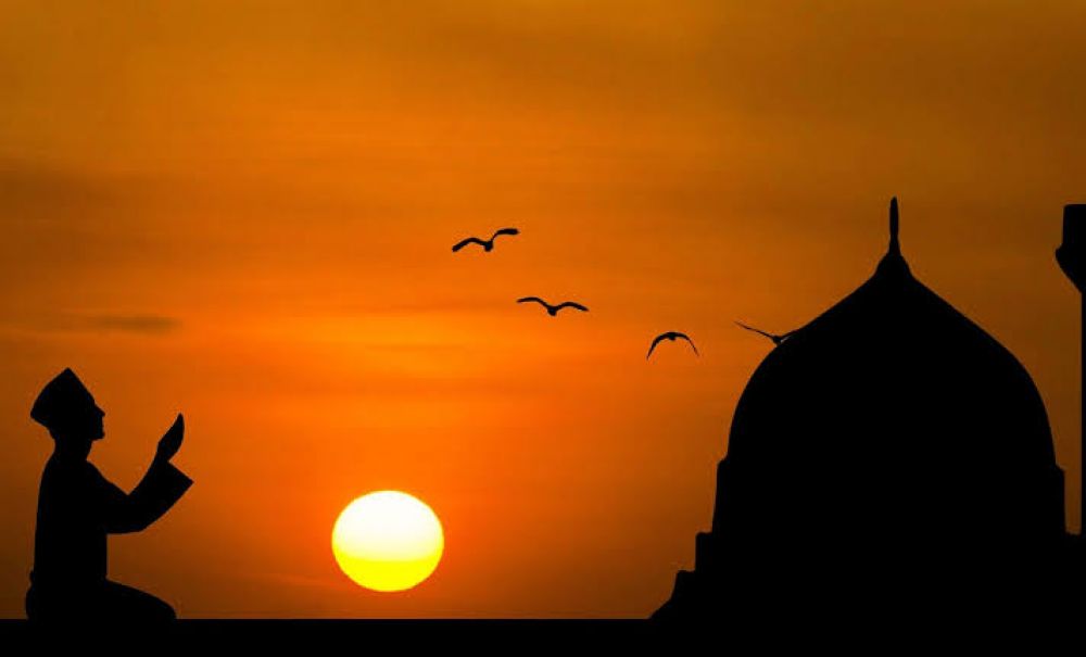 Baca Do'a Qunut Disela Sholat Subuh, Sunnah Atau Wajib?