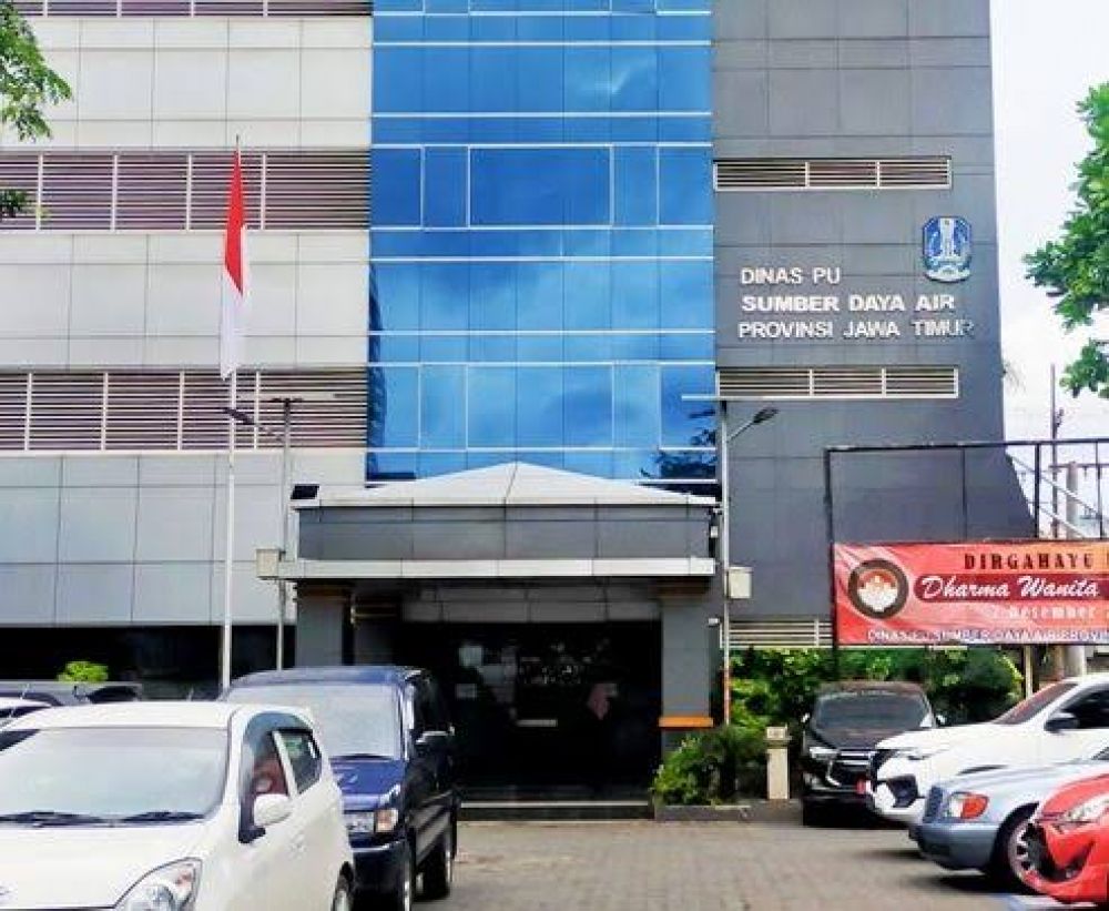 Dinilai Tak Wajar, Belanja Asuransi Mobil DPUSDA Jatim Jadi Sorotan
