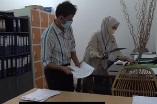 Berkat Risma, Pemulung Ini Kini Jadi Pekerja Kantoran Bergaji Jutaan
