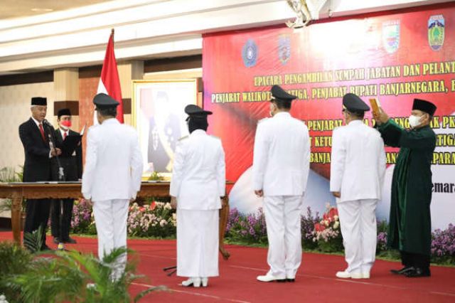4 PJ Kepala Daerah Dilantik, Ganjar Beri Peringatan Keras