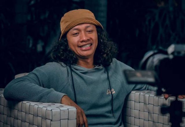 Gegara Ini, Erick Sempat Nangis Di Film Srimulat : Hil Yang Mustahal