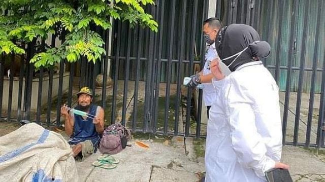 Blusukan Di Jakpus,Risma Tawarkan Tempat Tinggal  Ke Tuna Wisma