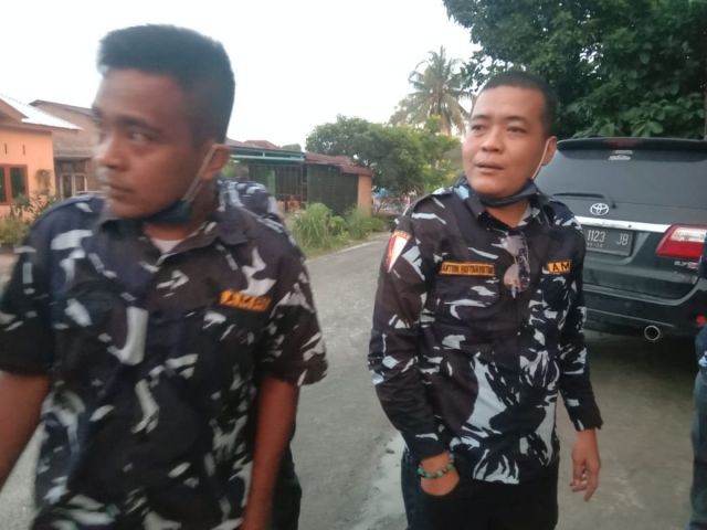 DPD AMPI Simalungun Geram,Hingga Bubarkan Antrian Warga,Ada Apa?