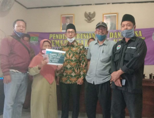 Pemdes Kramat,Salurkan BLT DD Tahap 7,8 Dan 9