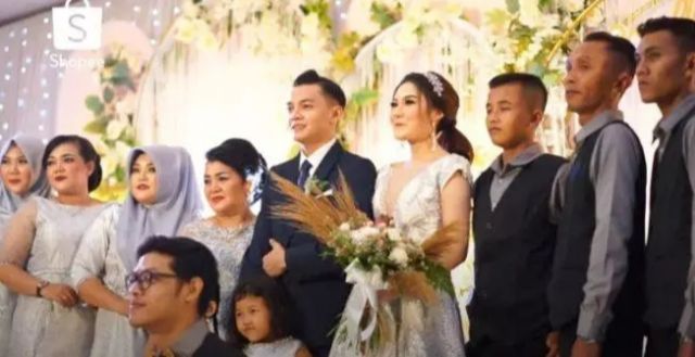 Di tanya Syahrini,Nella Kharisma ngaku sudah menikah dengan Dory Harsa