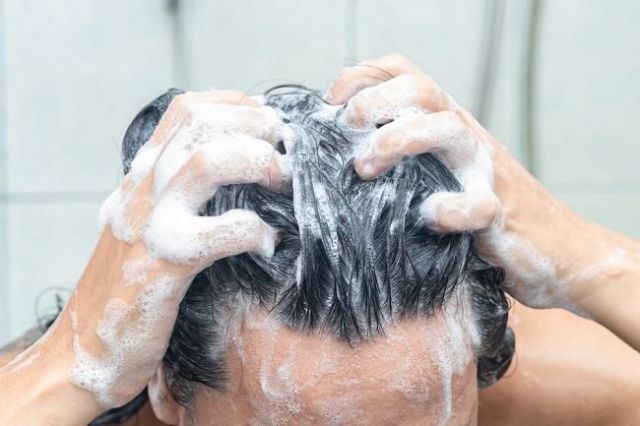 Mandi Wajib Tanpa Gunakan Sabun Dan Shampo, Masih Sah Kah?
