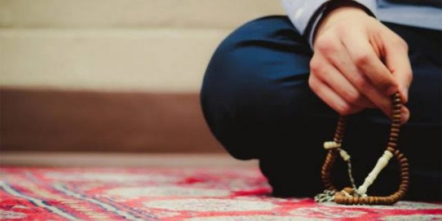 Kata Almarhum Syekh Ali Jaber, Ini Penyebab Dzikir Kita Ditolak