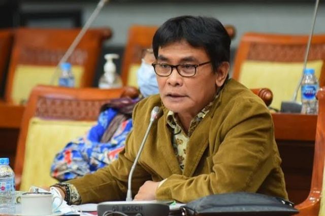 Johan Budi Mendadak Dicopot Dari Wakil Ketua BURT DPR RI, Kena Sanksi?