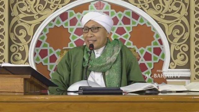 Hutangmu Segunung? Baca Do'a Dari Buya Yahya Ini, Insya Allah Lunas