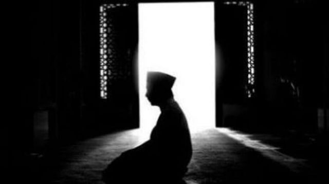Usai Sholat Witir, Apakah Boleh Sholat Tahajud? Berikut Penjelasannya
